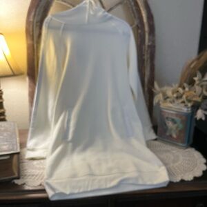 Andrew Marc Cream  Over the head with hoodie